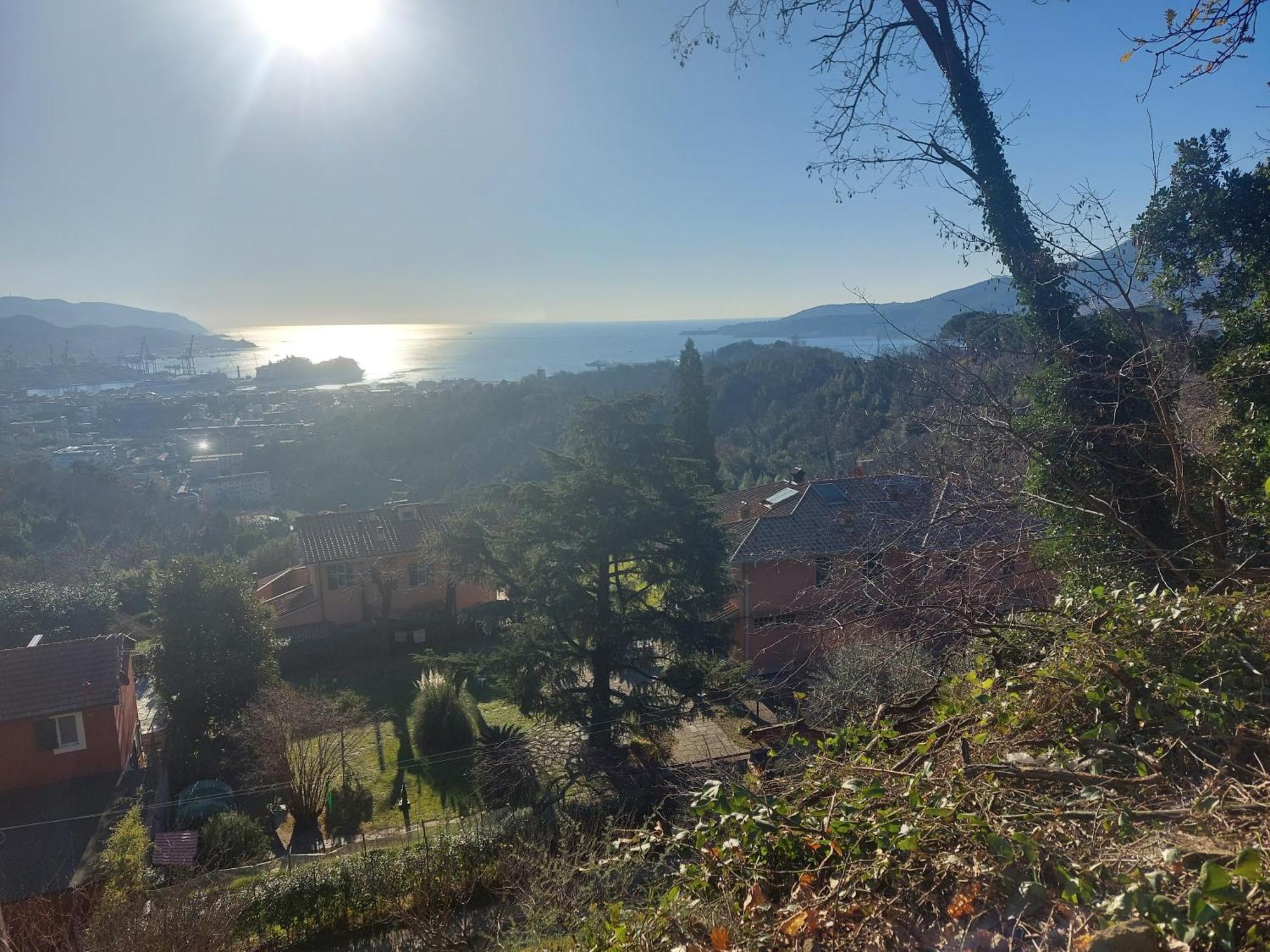 Charlotte Appartamento Con Parcheggio, 5 Terre, Vicino Stazione La Spezia Habitación foto